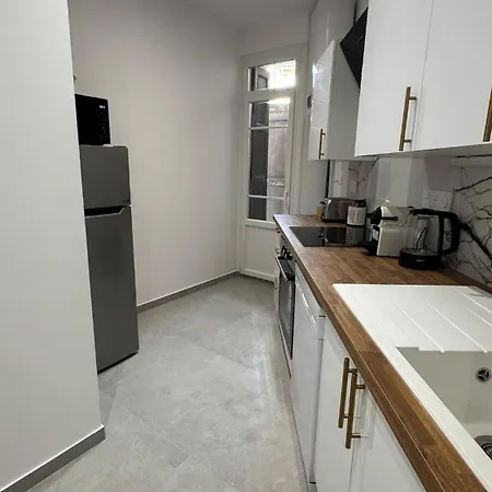 Le Fabuleux 3 Bedrooms Air Conditioning 6 People Apartmán Perpignan