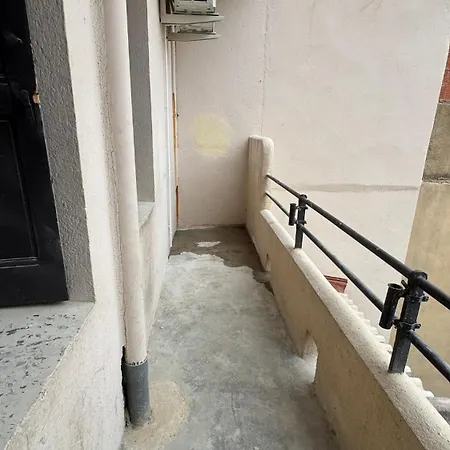 Le Fabuleux 3 Bedrooms Air Conditioning 6 People Apartmán *